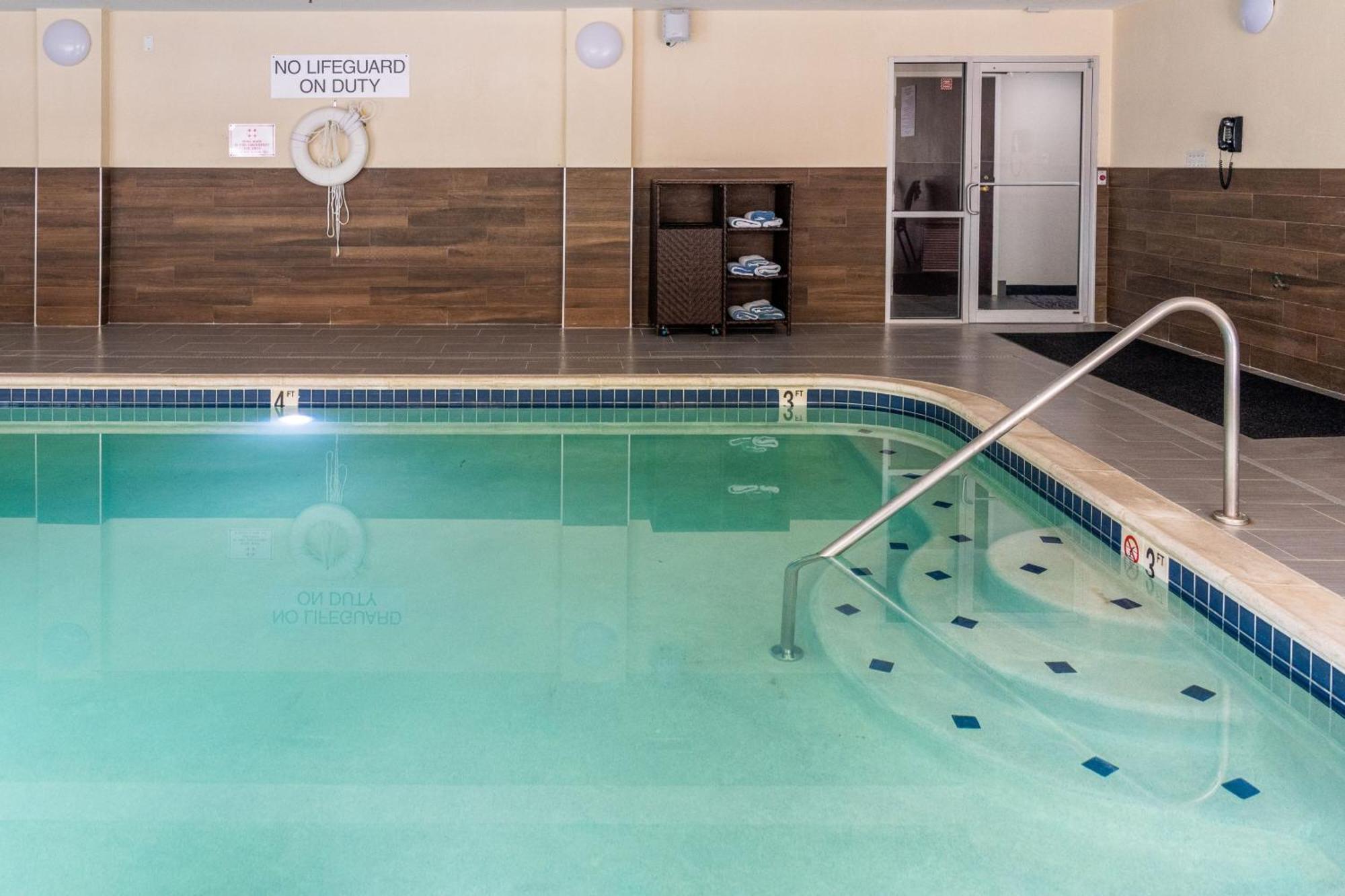 Fairfield Inn & Suites Бомонт Екстериор снимка