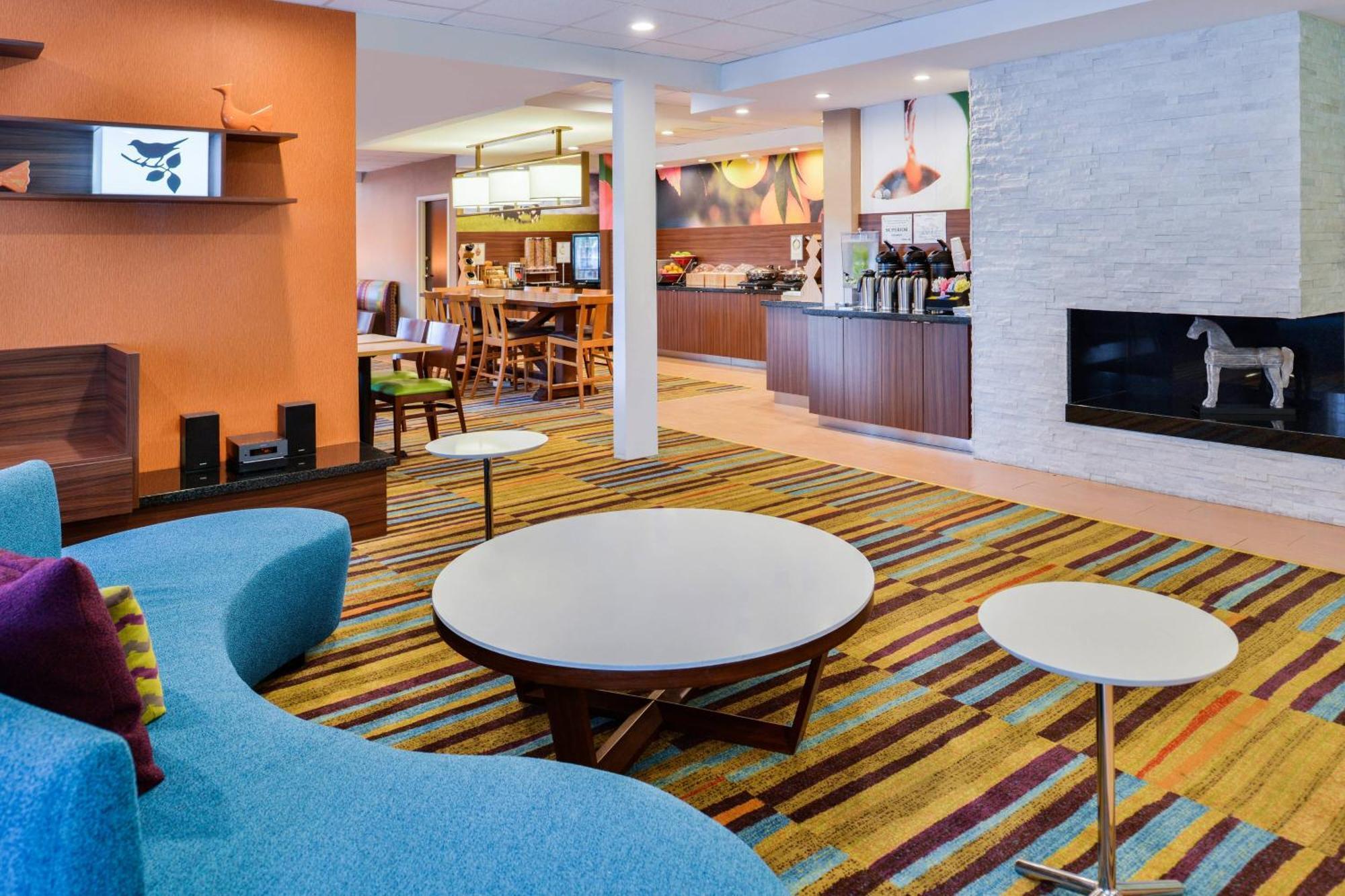 Fairfield Inn & Suites Бомонт Екстериор снимка