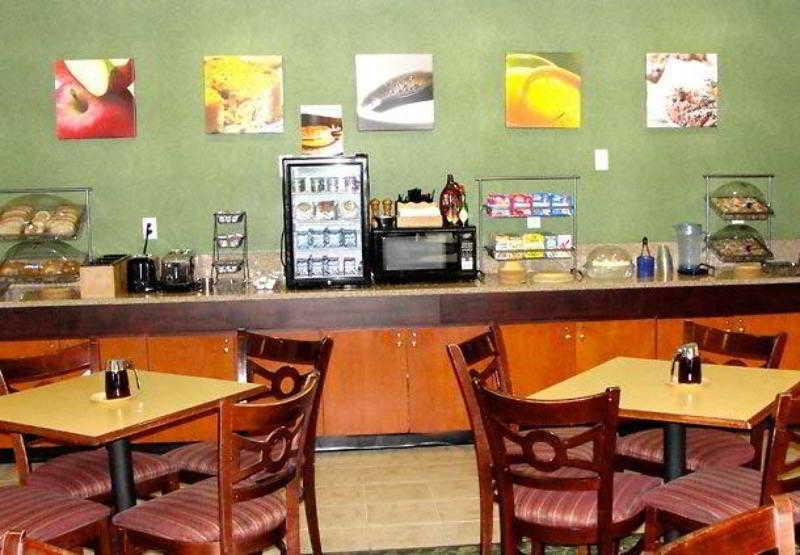 Fairfield Inn & Suites Бомонт Екстериор снимка
