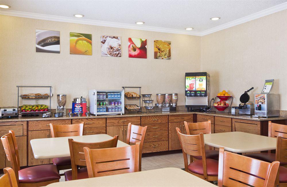 Fairfield Inn & Suites Бомонт Екстериор снимка